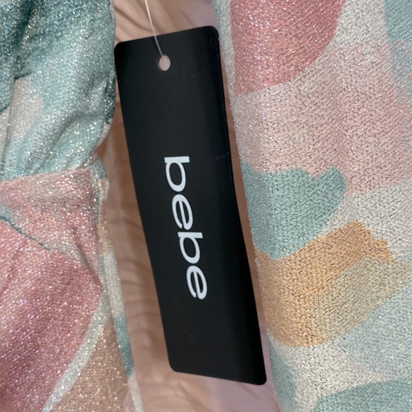 Bebe PRINTED BLOUSON LUREX MINI DRESS brush print color - Picture 7 of 10